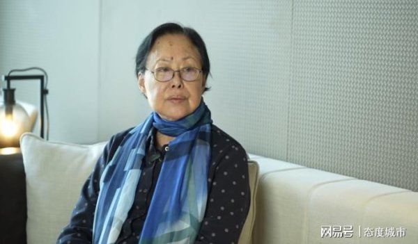 万隆优配 肖齐导演电影《暖阳》获斯琴高娃盛赞：真实故事演绎基层大爱，匠心创作致敬平凡英雄
