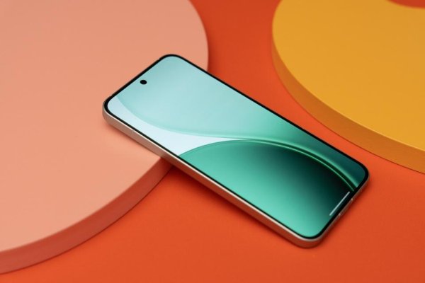 易配宝 OPPO新机屏幕尺寸规划揭秘：Reno15、Find X9、A系列，均有新变化
